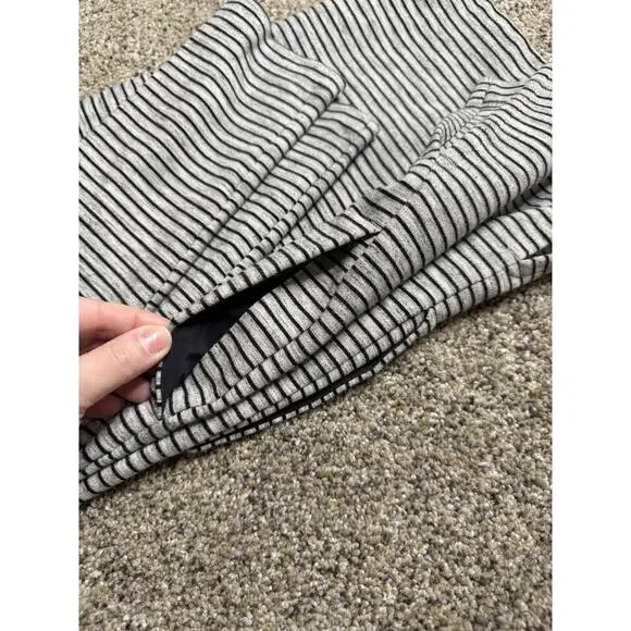 Duluth Trading Company Tunic Shirt Dress Womens Size Medium Striped Gray - Picture 4 of 6